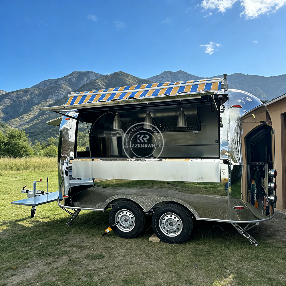 Street Food Snacks - Commercial Taco Snack Truck Street Catering